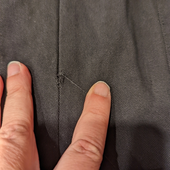 Black Chain-Accent Mini Skirt - Picture 2 of 10